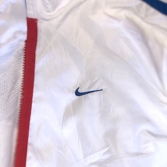 iamkoko•la vintage NIKE cropped zip up!!❤️💙⚡️ - Picture 3 of 5